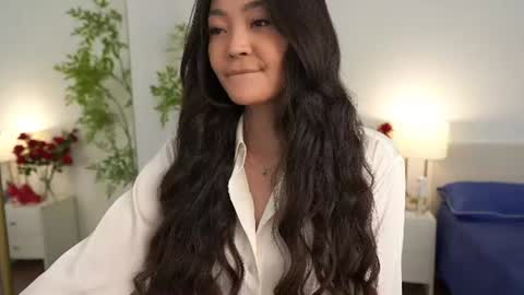 kim online show from June 29, 2026, 10:59 am
