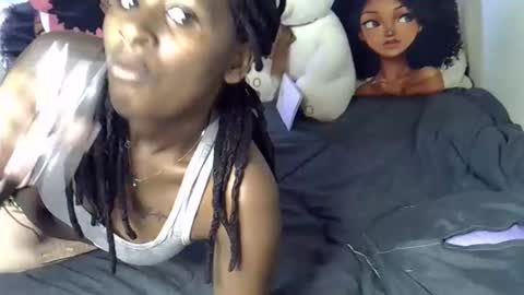 lovelytin online show from March 16, 2026, 6:06 am