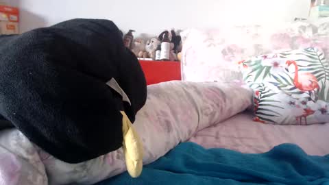 lovelywoman22 online show from March 5, 2025, 6:01 am