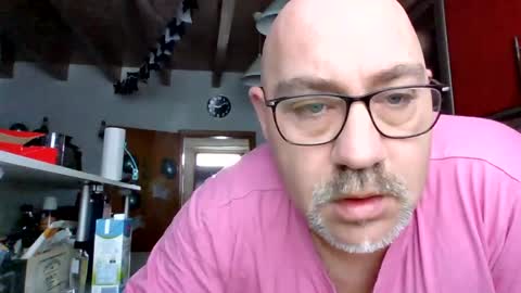 lover010983 online show from February 16, 2025, 8:10 am