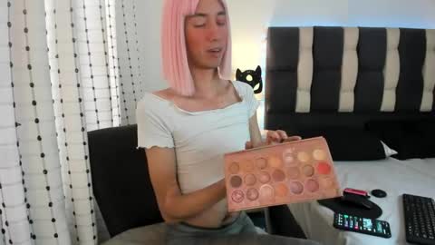 Snapshot of loverisu chatting on October 5, 2025, 7:23 pm loverisu online show from October 5, 2025, 7:23 pm