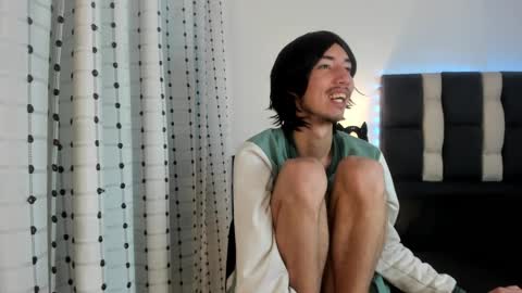 Snapshot of loverisu chatting on January 5, 2026, 10:46 pm loverisu online show from January 5, 2026, 10:46 pm