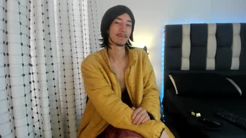 Snapshot of loverisu chatting on January 7, 2026, 8:44 pm loverisu online show from January 7, 2026, 8:44 pm