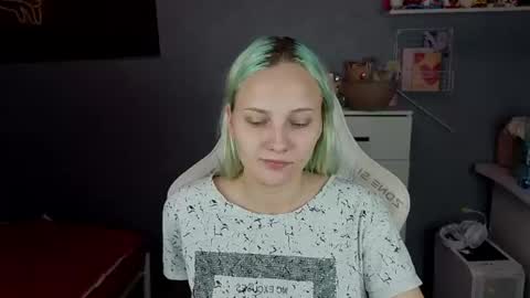 lovers613228 online show from July 28, 2026, 8:54 am