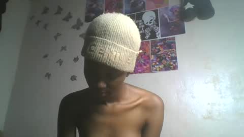 Snapshot of lovers_oncam chatting on July 23, 2026, 4:21 am RedJoy online show from July 23, 2026, 4:21 am