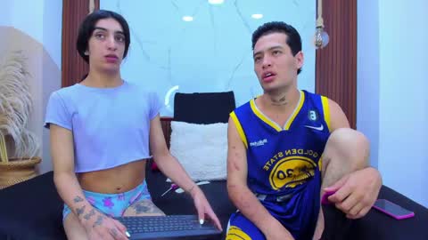sofia and bryan online show from May 3, 2026, 1:55 am