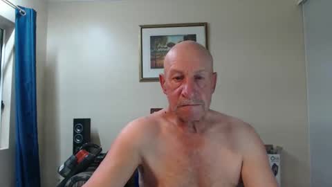 Lovesblackazz online show from January 1, 2025, 11:07 pm