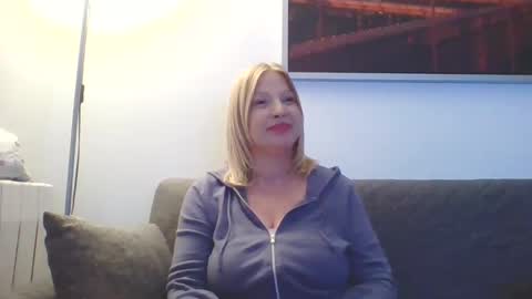 Marlyn online show from January 20, 2025, 11:21 pm