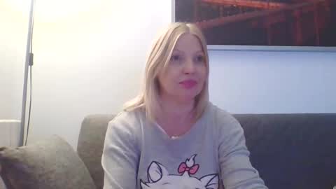 Marlyn online show from January 29, 2025, 9:28 pm