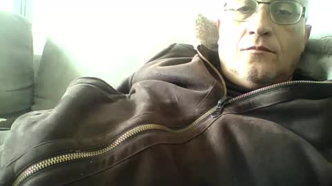 Snapshot of lovetightass251577 chatting on March 21, 2026, 10:20 am lovetightass online show from March 21, 2026, 10:20 am