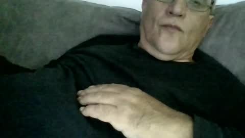 Snapshot of lovetightass251577 chatting on April 3, 2026, 4:38 pm lovetightass online show from April 3, 2026, 4:38 pm