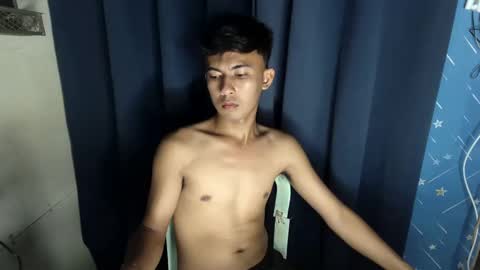 Snapshot of lovetosuckxox chatting on February 11, 2025, 11:21 am lovetosuckxox online show from February 11, 2025, 11:21 am