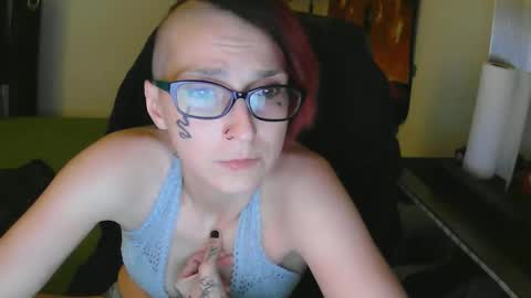 Lovewolf444 online show from April 4, 2026, 1:04 am