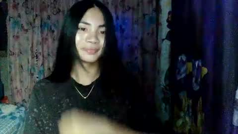 loving_rhean online show from July 3, 2026, 12:55 pm