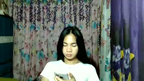 loving_rhean online show from July 27, 2026, 1:51 pm