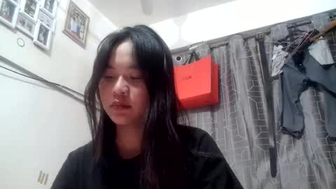 Snapshot of loving_scarlet19 chatting on June 20, 2026, 9:56 am Scarlet online show from June 20, 2026, 9:56 am