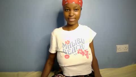 lovly_lastborn online show from February 26, 2026, 6:18 pm