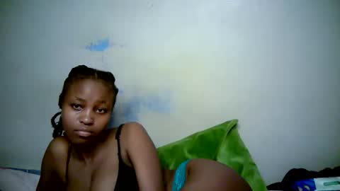 lovly_lastborn online show from March 15, 2026, 9:59 am