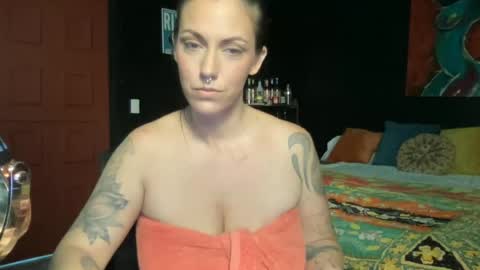 Snapshot of loxlust chatting on June 16, 2026, 3:58 pm Lox online show from June 16, 2026, 3:58 pm