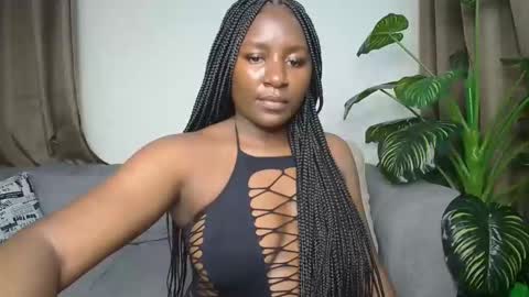 loyalcutie online show from May 16, 2026, 7:38 am