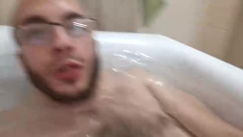 Snapshot of lshot_d chatting on September 17, 2025, 11:39 pm Lshot D online show from September 17, 2025, 11:39 pm