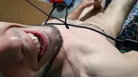 Snapshot of lshot_d chatting on November 4, 2025, 1:43 pm Lshot D online show from November 4, 2025, 1:43 pm