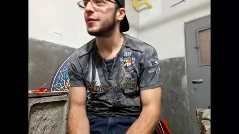 Snapshot of lshot_d chatting on November 15, 2025, 10:56 am Lshot D online show from November 15, 2025, 10:56 am