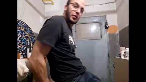 Snapshot of lshot_d chatting on November 30, 2025, 10:14 pm Lshot D online show from November 30, 2025, 10:14 pm