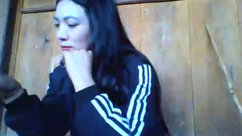 lsmbaby online show from November 23, 2025, 2:00 am