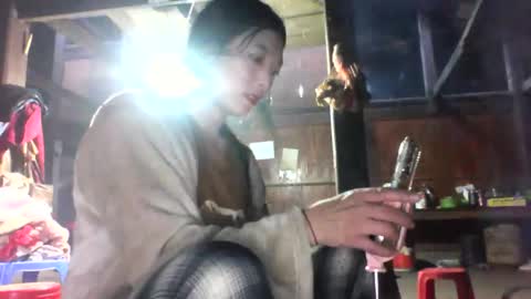 lsmbaby online show from December 1, 2025, 1:10 am