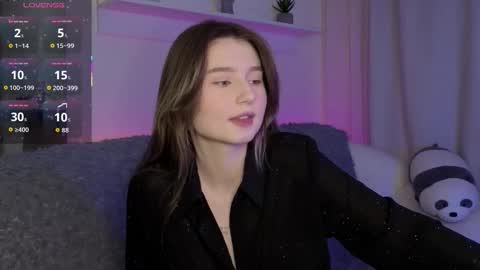 Lua online show from January 5, 2026, 5:27 pm