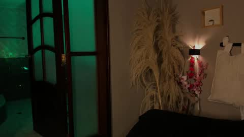 Snapshot of lua_ferch_ chatting on January 22, 2025, 7:56 pm ---Goys incredible photographs online show from January 22, 2025, 7:56 pm