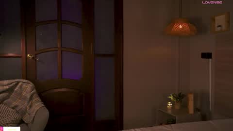 Snapshot of lua_ferch_ chatting on October 10, 2025, 1:21 pm ---Goys incredible photographs online show from October 10, 2025, 1:21 pm