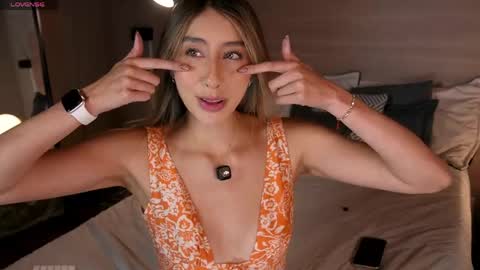 Snapshot of lua_ferch_ chatting on May 30, 2026, 1:30 pm ---Goys incredible photographs online show from May 30, 2026, 1:30 pm