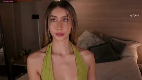Snapshot of lua_ferch_ chatting on June 19, 2026, 1:37 pm ---Goys incredible photographs online show from June 19, 2026, 1:37 pm