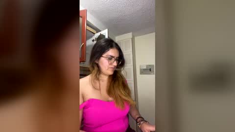 luana_winner online show from May 3, 2026, 5:02 am