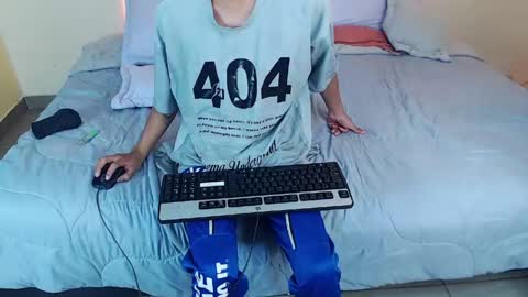 Snapshot of lubli_thodez chatting on April 29, 2026, 5:30 pm lubli_thodez online show from April 29, 2026, 5:30 pm