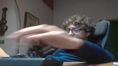 Snapshot of luca78_78 chatting on September 14, 2025, 8:13 am luca78 online show from September 14, 2025, 8:13 am