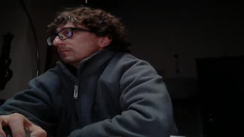 Snapshot of luca78_78 chatting on December 21, 2025, 1:18 pm luca78 online show from December 21, 2025, 1:18 pm