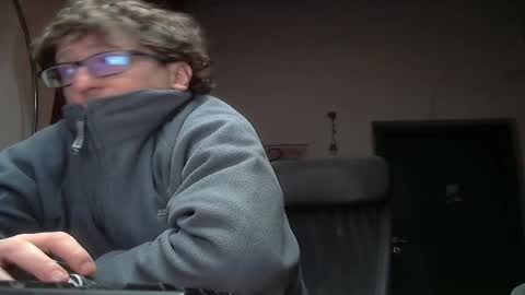 Snapshot of luca78_78 chatting on February 8, 2026, 9:45 am luca78 online show from February 8, 2026, 9:45 am