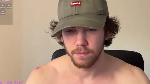 Snapshot of luca_syn chatting on November 3, 2025, 11:44 am Luca S online show from November 3, 2025, 11:44 am