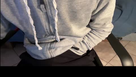 luca online show from December 6, 2024, 7:56 pm