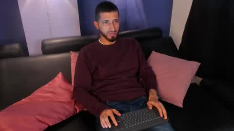 Lucas online show from February 20, 2026, 2:19 am