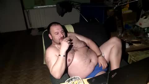 lucas84boy online show from February 24, 2025, 4:47 pm