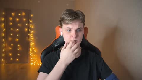 Lucas Gill online show from January 24, 2025, 1:24 am