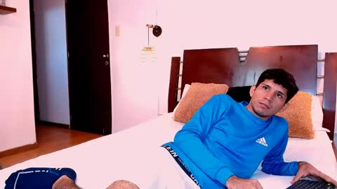 Snapshot of lucas_dream chatting on May 25, 2026, 11:49 am lucas_dream online show from May 25, 2026, 11:49 am