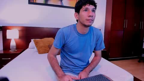 Snapshot of lucas_dream chatting on May 26, 2026, 12:01 pm lucas_dream online show from May 26, 2026, 12:01 pm