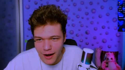 Snapshot of lucas_long_ chatting on November 30, 2025, 10:30 am lucas_long_ online show from November 30, 2025, 10:30 am