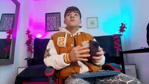 Lucas lovee online show from February 26, 2026, 3:38 am