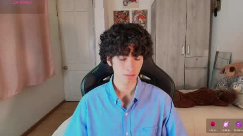 lucas_xo online show from April 23, 2026, 11:18 pm